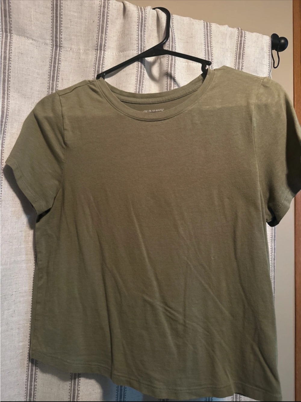 Old Navy Olive Green Short Sleeve Tee